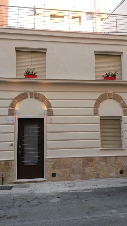 Rosemary Charming Rooms Termoli Εξωτερικό φωτογραφία